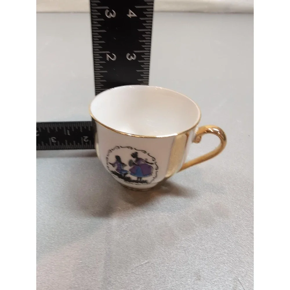 Vintage Czechoslovakia Porcelain Demitasse Cup Gold Courting Couple 792 Espresso